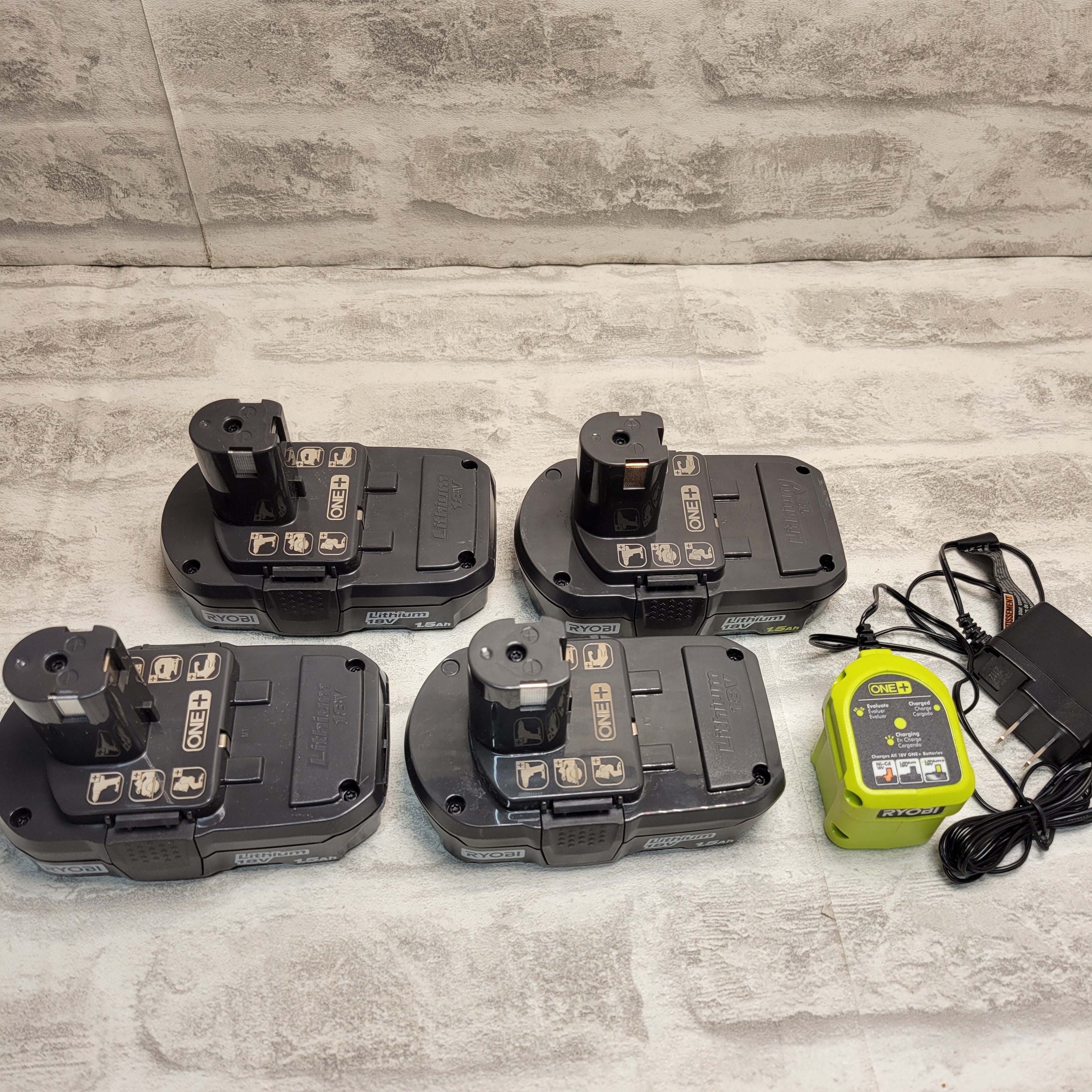 4 PACK - GENUINE RYOBI P189 18V One+ 1.5Ah Lithium Ion & Charger P119 (7854977220846)